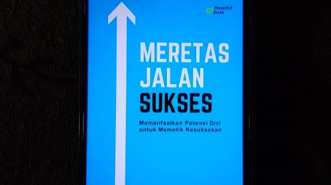 Ulasan Buku Meretas Jalan Sukses: Jangan Merasa Kalah Sebelum Bertanding