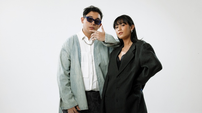 CACCIA Comeback Bersama Kara Chenoa, Rayakan Patah Hati Melalui Single 'Wish I Was Her'