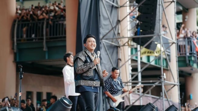 Denny Caknan saat konser di Taiwan (Instagram/@denny_caknan)