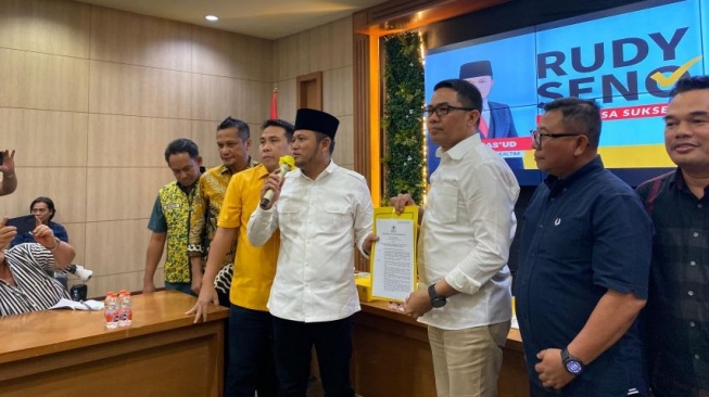 Kandidat Tunggal Pilwali Samarinda: Andi Harun-Saefuddin Terima Dukungan 10 Partai