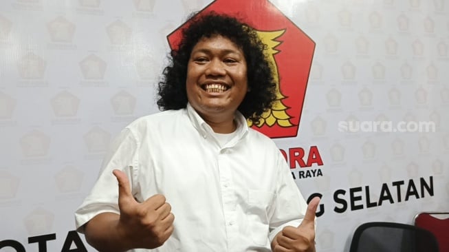 Marshel Widianto di DPC Gerindra, Tangerang Selatan pada Rabu (27/8/2024).