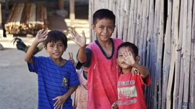 Film dokumenter “Indonesia's Silent Emergency: Stunting in Rural Populations” besutan Nayla Punjabi dari MD Entertainment Foundation yang menggandeng 1000 Days Fund. (YouTube MD Entertainment)