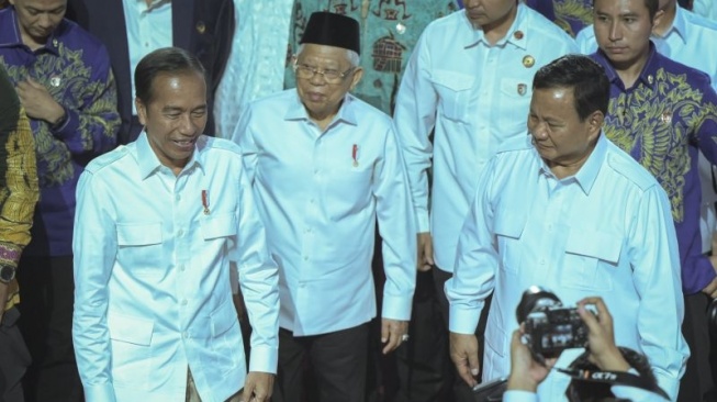 Padahal Mau Pensiun, Apa Alasan Gerindra Disebut Tertarik Gaet Jokowi?