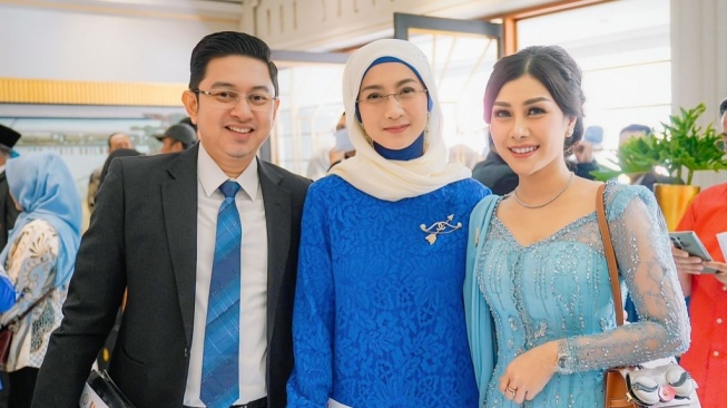 Potret Nisya Ahmad saat dilantik menjadi anggota DPRD Jawa Barat periode 2024-2029 (Instagram/nissyaa)