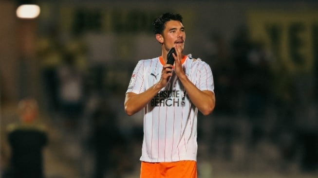 Elkan Baggott usai tampil bersama Blackpool. (X/BlackpoolFC)