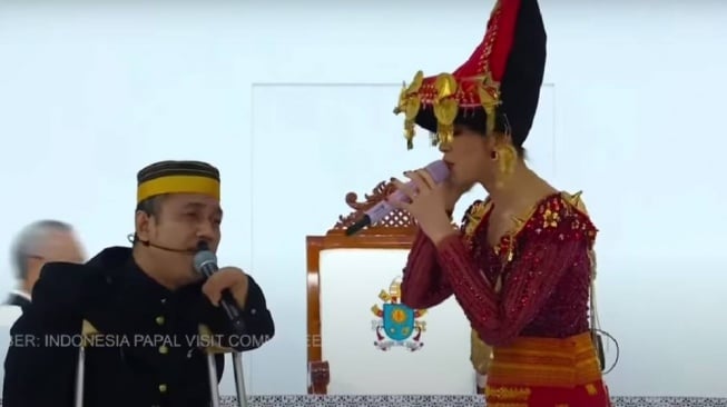 Lyodra dalam acara Misa Akbar Paus Fransiskus [YouTube]