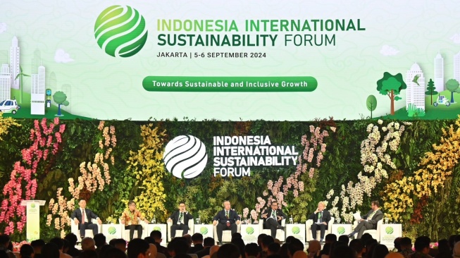 Di IISF 2024, PLN Paparkan Strategi Transisi Energi untuk Capai Net Zero Emissions