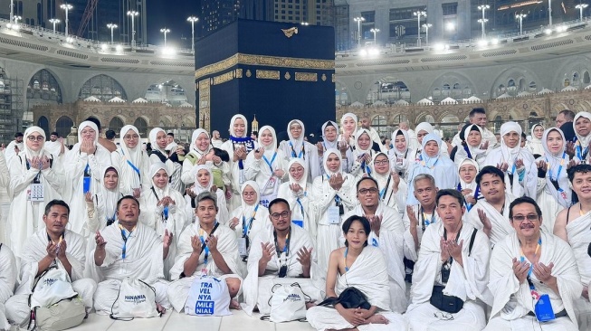 Fajar Sadboy jalani umrah (Instagram)