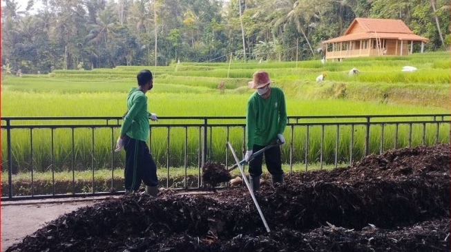 Sempat Ditolak Warga, Kini TPS3R Desa Keliki Bisa Hasilkan 1 Ton Pupuk Dalan Sebulan