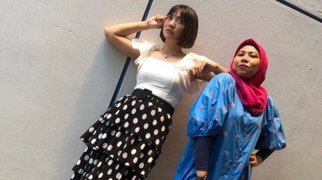 asisten pribadi Hesti Purwadinata, Keket, meninggal dunia (Instagram/@hestipurwadinata)