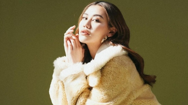 Aaliyah Massaid Jadi Model Merek Mewah Coach, Intip Potretnya yang Disebut Makin Mempesona Bak Barbie Usai Menikah