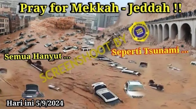 CEK FAKTA: Banjir Bandang Mirip Tsunami Melanda Jeddah-Mekkah