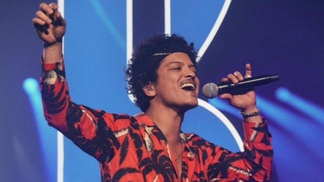 5 Lirik Lagu Bruno Mars Paling Populer: Biar Bisa Ikut Nyanyi Saat Nonton Konser