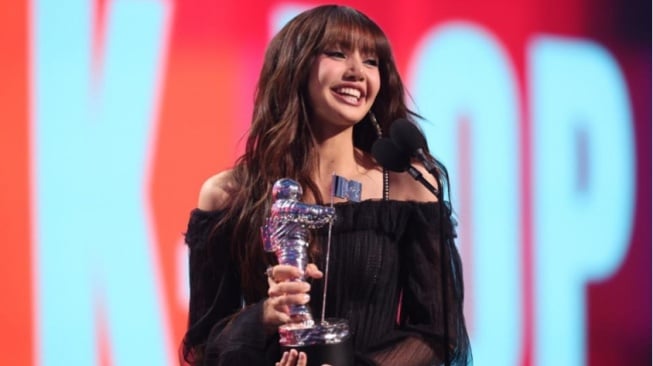 Selamat! Lisa BLACKPINK Menang Best K-Pop MTV VMA 2024 Lewat Lagu Rockstar