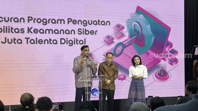 Kominfo dan Indosat Siap Datangi DPR buat Klarifikasi Kasus Pencurian Data Ribuan NIK Warga