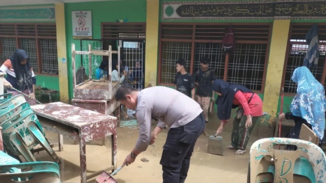 Banjir Rendam Ratusan Rumah Warga Simalungun, Ini Penyebabnya