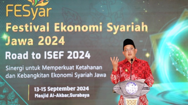 PJ Gubernur Jatim Buka Festival Ekonomi Syariah Regional Jawa 2024