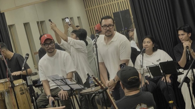 Latihan Intens, David Bayu Siap Tampil di Lifetime Tribute to Chrisye