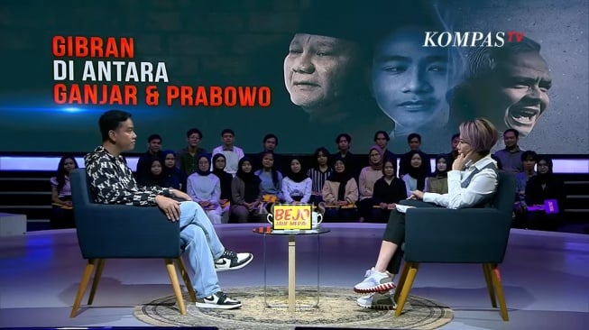 Gibran Rakabuming Raka dan Rosiana Silalahi di Talkshow Rosi (YouTube/ KOMPAS TV)