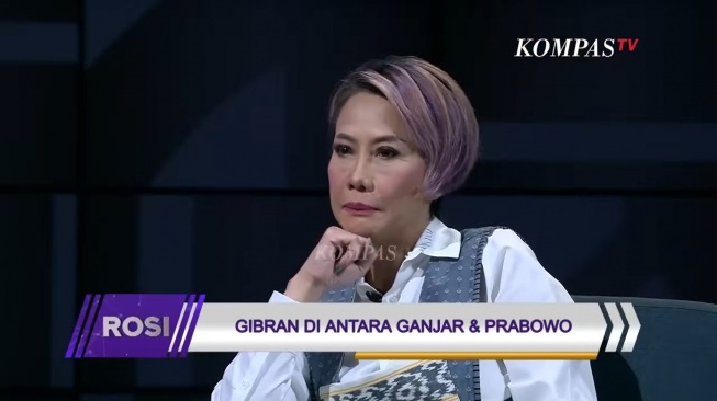 Rosiana Silalahi di Talkshow Rosi (YouTube/ KOMPAS TV)