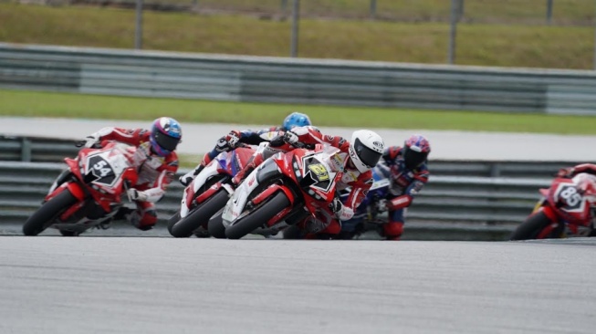 Honda CBR Series Dominasi Podium ARRC Sepang, Pembalap Indonesia Bersinar