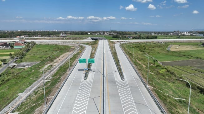 Potret Jalan Tol Jogja-Solo Tahap 1 Segmen Kartasura-Klaten. (SuaraJogja.id/HO-PT JMJ)