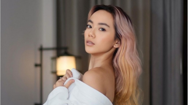 Potret Jessica Felicia, Selebgram yang Dipolisikan Azizah Salsha (Instagram/@jessicafeliciapard)