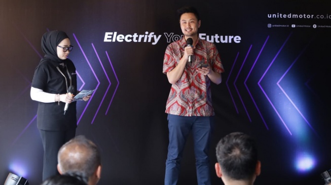 Perkuat Distribusi Sepeda Motor Listrik, United E-Motor Buka Store di Pekanbaru