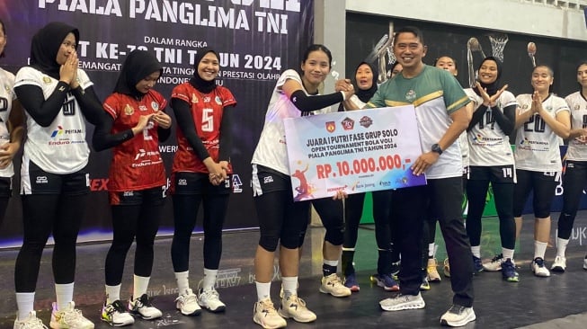 Kalahkan Vita Solo, Putri TNI Angkatan Laut Juara Piala Panglima TNI 2024 Seri Solo