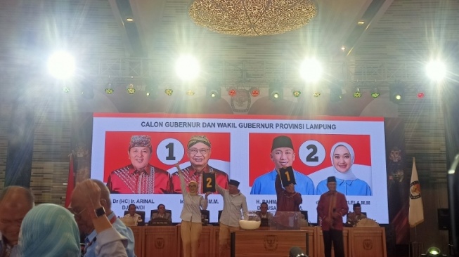 Hasil Survei LSI di Pilgub Lampung 2024: Siapa Unggul, Arinal-Sutono atau Mirza-Jihan?