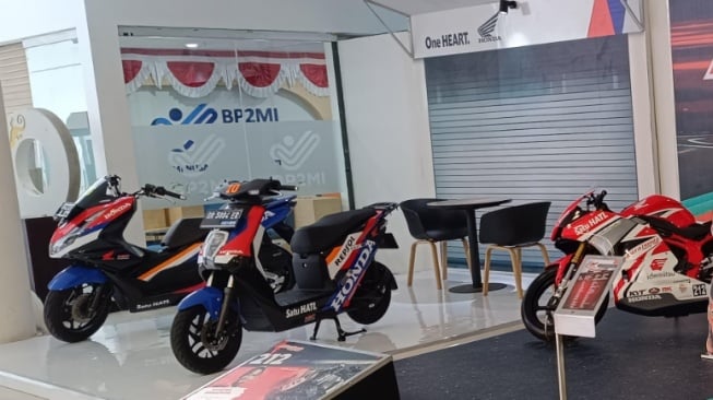 Honda PCX dan Honda EM1 e: gunakan livery MotoGP (AHM)