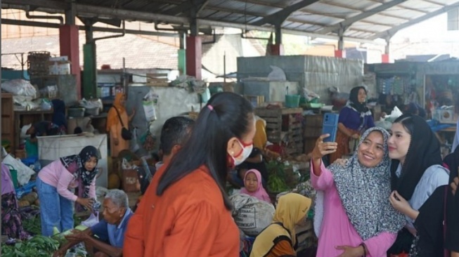 Tak Hanya Blusukan, Bellinda Beri Solusi Jitu Bangkitkan Ekonomi Kerakyatan di Pasar Kudus