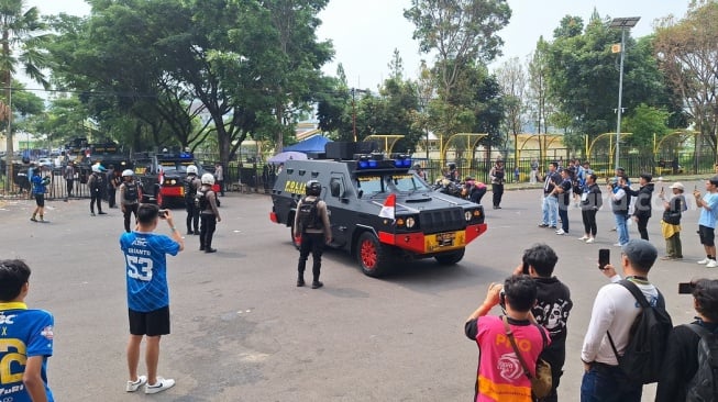 LIVE REPORT Kondisi Stadion Si Jalak Harupat Jelang Persib vs Persija [Suara.com/Rahman]