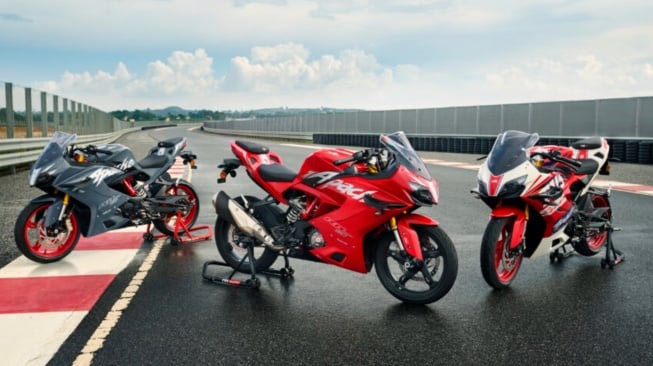 TVS Apache RR 310 (Motoroids)