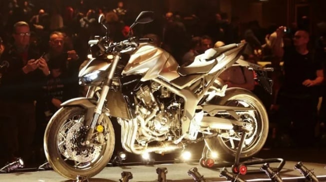 Honda CB1000 Hornet siap produksi (Motorcycle)