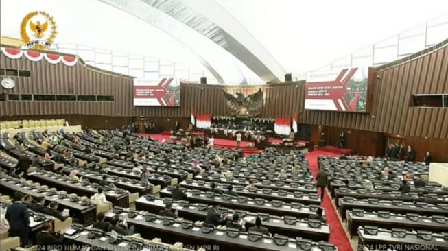 Suasana Sidang Paripurna MPR Akhir Masa Jabatan Periode 2019-2024 di Kompleks Gedung Parlemen, Senayan pada Rabu (25/9/2024). [Tangkapan layar]