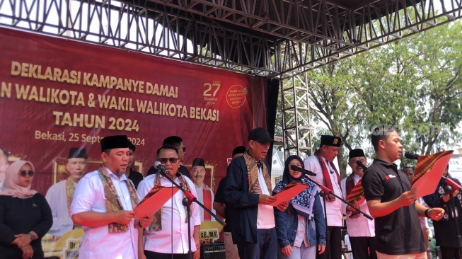 3 Paslon Pilkada Kota Bekasi Deklarasi Kampanye Damai di Depan Ribuan Simpatisan