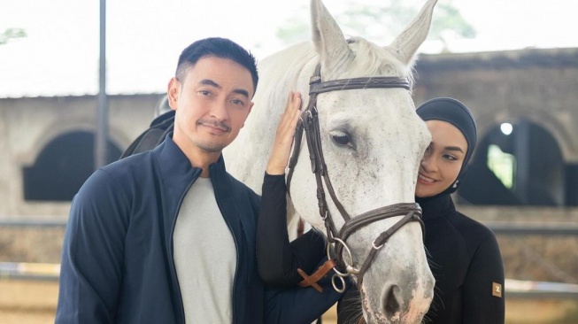 Zumi Zola Unggah Foto Bersama Putri Zulhas, Komentar Raffi Ahmad Disorot: Halalin Aja Bang