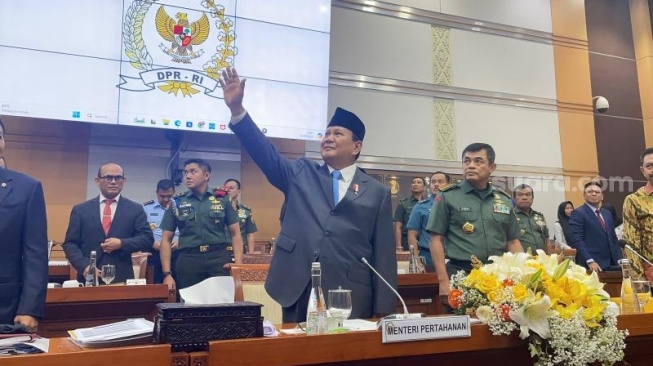 Wamen Kabinet Prabowo Diklaim Berasal dari Profesional, Jumlahnya Capai 100 Orang?