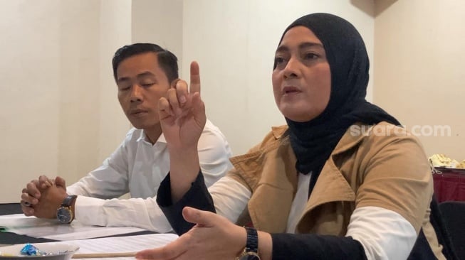 Bongkar Pelecehan Seksual, Dean Desvi 'Dibungkam' Tak Dapat Pekerjaan Setahun