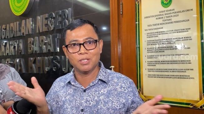 Beda Reaksi Haji Faisal saat Ditanya Bila Fuji Dilamar Verrell Bramasta dan Thariq Halilintar