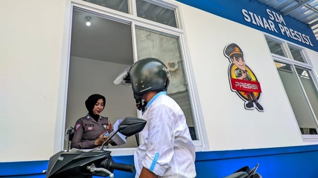 Polresta Buka Layanan Perpanjang SIM Drive Thru di Pos Lantas Adipura