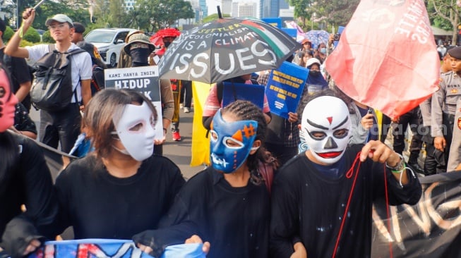 Krisis Iklim di Depan Mata, Ini Lima Cara Untuk Gen Z Kurangi Eco-Anxiety