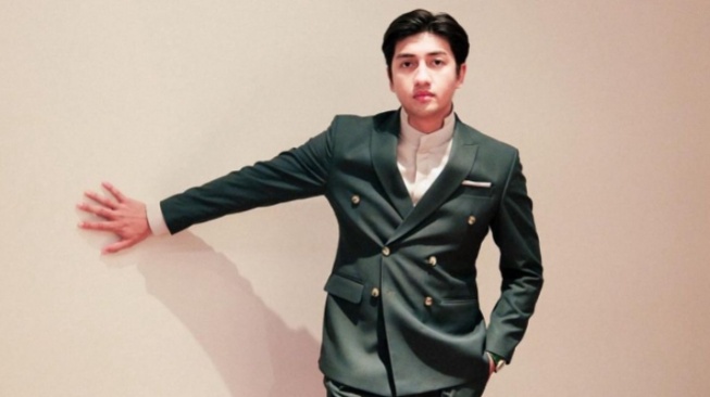 3 Fashion Tips ala Harris Vriza, Tampil Stylish dan Nyaman untuk Pria