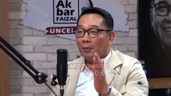 Cagub Jakarta Nomor Urut 1 Ridwan Kamil. [Tangkapan layar akun YouTube Akbar Faizal Uncencored]