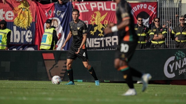 Pemain Timnas berlaga di Venezia vs AS Roma, Jay Idzes (IG Jay Idzes)