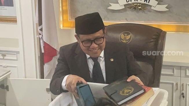 Wakil Ketua DPR RI sekaligus Ketua Umum Partai Kebangkitan Bangsa (PKB), Abdul Muhaimin Iskandar alias Cak Imin, memutuskan untuk tak melanjutkan lagi masa baktinya di DPR RI usai mengabdi 20 tahun di parlemen. (Suara.com/Bagaskara)