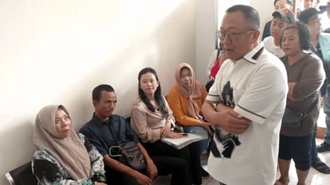 Gelar Demo, Keluarga Korban dan Pelaku Pembunuhan Siswi SMP Berhadapan di Pengadilan