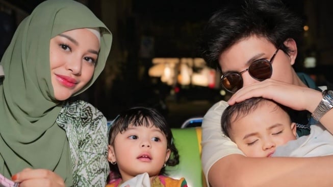 Aurel Hermansyah Bikin Pangling Saat Liburan di Thailand Bersama Atta Halilintar (Instagram)