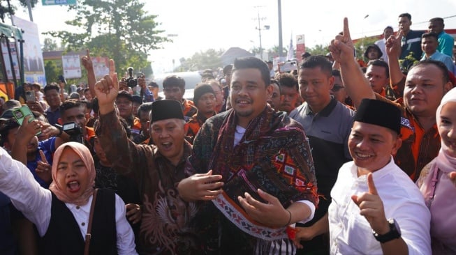 Jika Terpilih Jadi Gubernur Sumut, Bobby Nasution Janji Akan  Berkantor 3 Bulan di Tabagsel